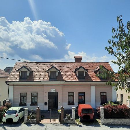 Rooms Cehovin Postojna Luaran gambar