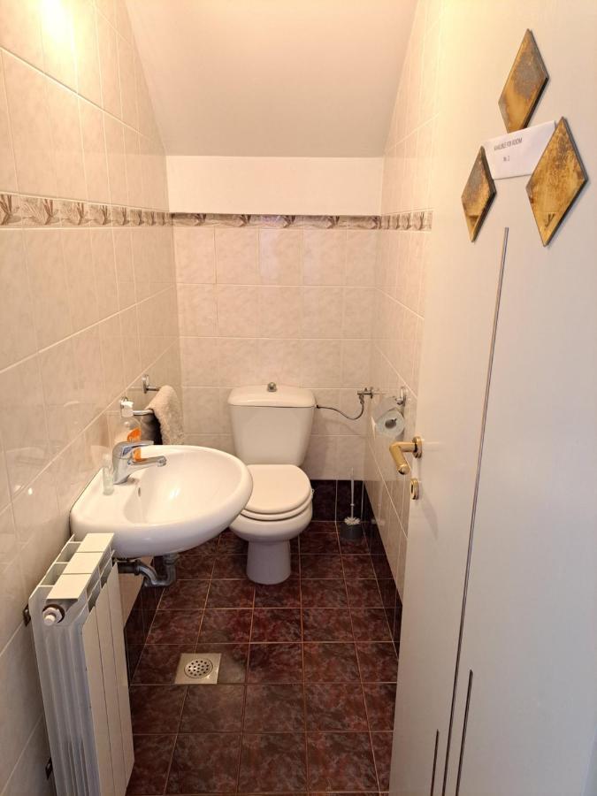 Rooms Cehovin Postojna Luaran gambar