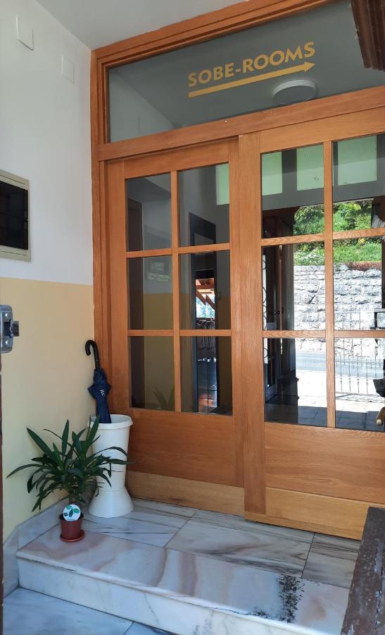 Rooms Cehovin Postojna Luaran gambar